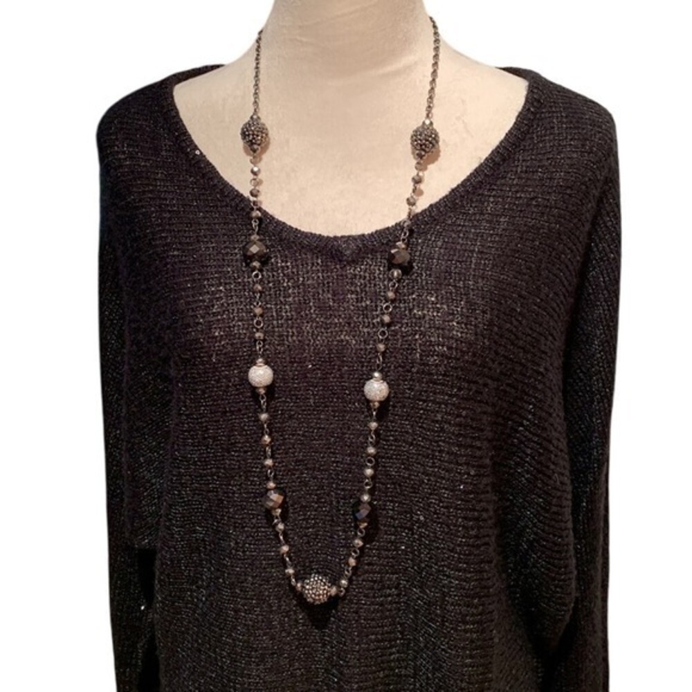 DRESS BARN. Black knit‎ top. Small black sequins scattered around top. SZ XL.